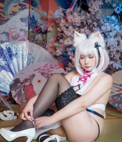 漆黒のシャガ